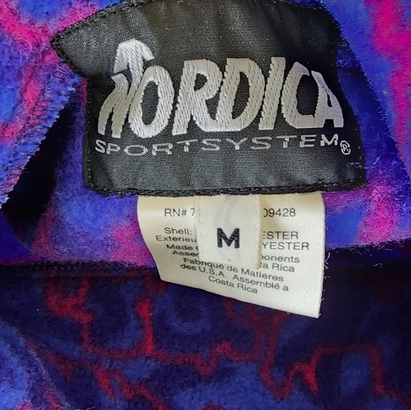 Vintage Nordica Women's Blue/Purple Pull Over Size M. - Picture 5 of 7